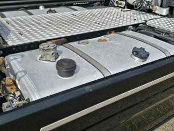 R730 V8 4x2 TOPLINE / FULL AIR / RETARDER / HYDRAULIC